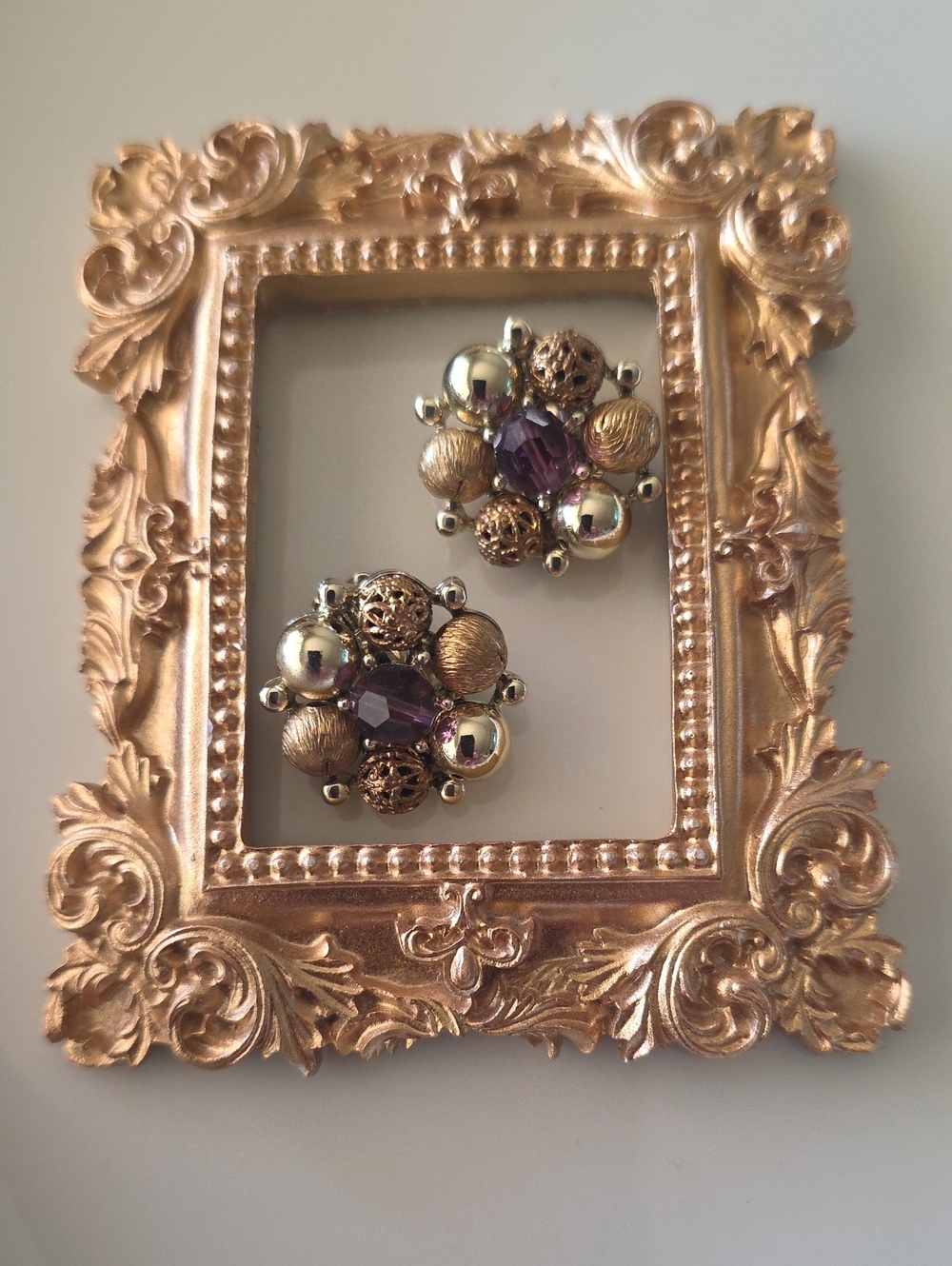 Lisner Clip on Cluster Earings Cluster Bead Style Gold tone